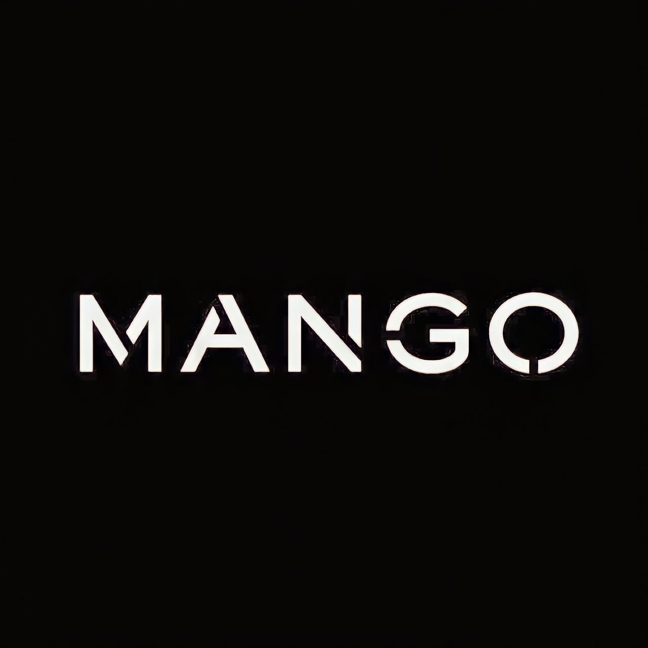 2. <b>MANGO</b>. 